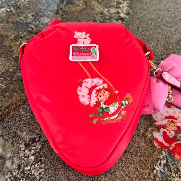 Whatever! Makes You Happy Strawberry Shortcake Strawberry Crossbody Bag SCENTED - Picture 3 of 4